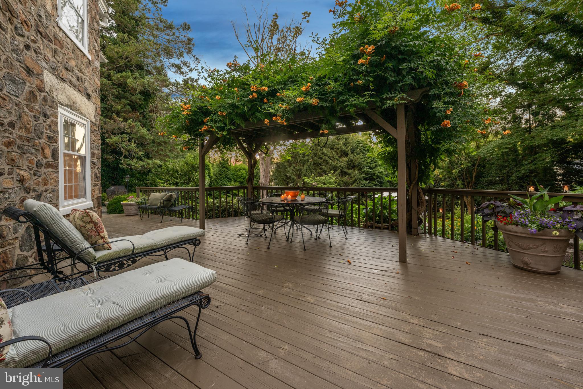 847 Lesley Road Villanova, PA 19085 - Photo 8 of 20