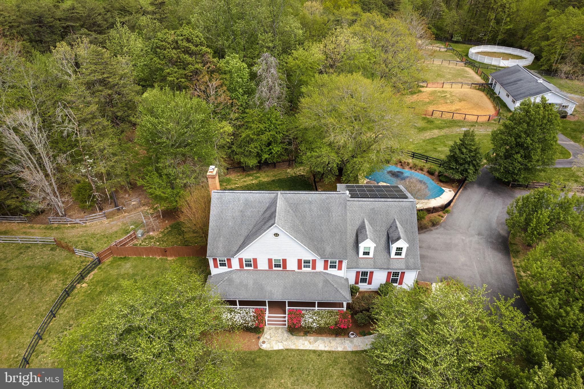 11612 Putnams Mill Road Hume, VA 22639 - Photo 14 of 49 Colonial, private, Solar, 24 kW Generator