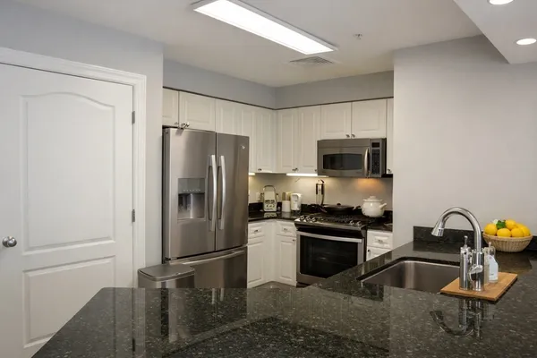 $459,999 | 501 Commerce Drive, Unit 4308, Braintree, MA 02184