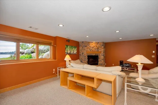 $899,900 | 18300 672nd Lane, Jacobson, MN 55752