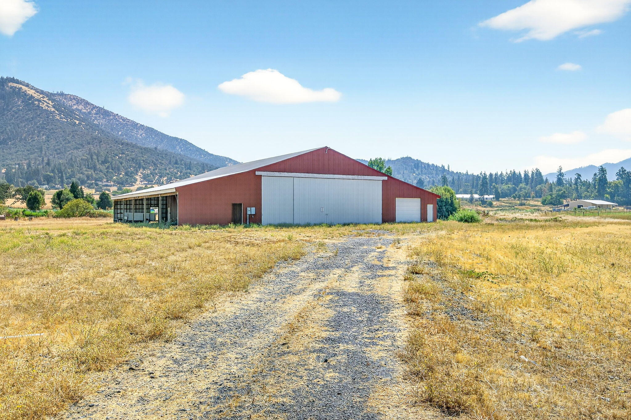 1176 Hamilton Road Jacksonville, OR 97530 - Photo 122 of 125 ApxHR00117