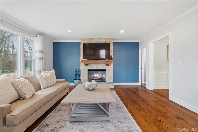 $899,000 | 39 Darling Avenue, New Rochelle, NY 10804