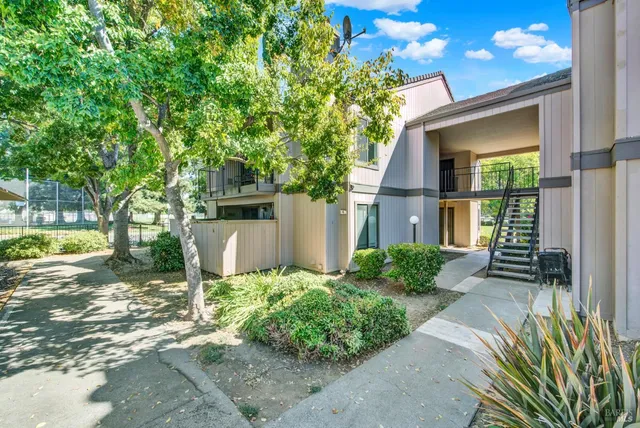 $259,000 | 1801 Marshall Road, Unit 408, Vacaville, CA 95687