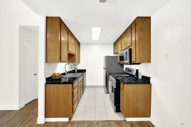 $259,000 | 1801 Marshall Road, Unit 408, Vacaville, CA 95687