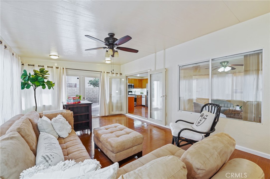 701 Caliente Way Oxnard, CA 93036 - Photo 15 of 39