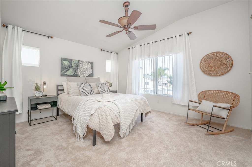 701 Caliente Way Oxnard, CA 93036 - Photo 20 of 39