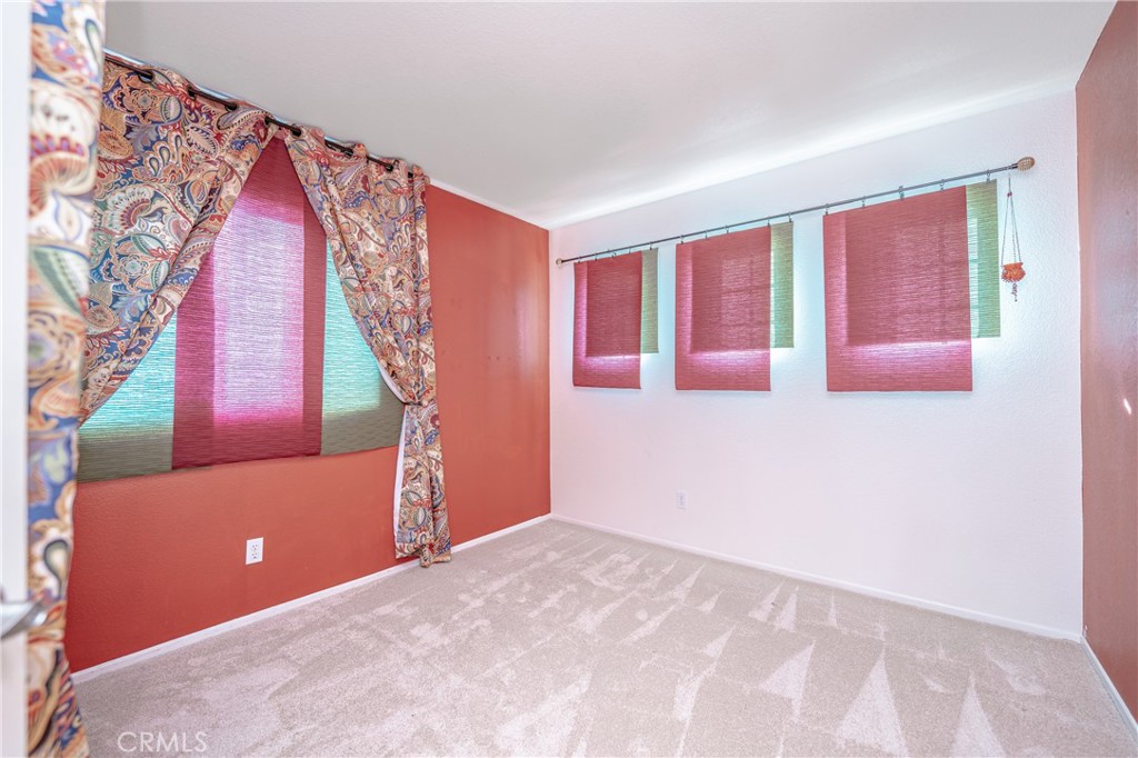 701 Caliente Way Oxnard, CA 93036 - Photo 30 of 39