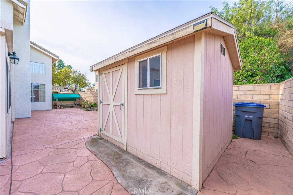 701 Caliente Way Oxnard, CA 93036 - Photo 38 of 39