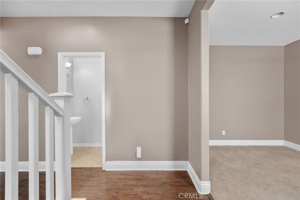34041 Lily Road Yucaipa, CA 92399 - Photo 4 of 46 Entry