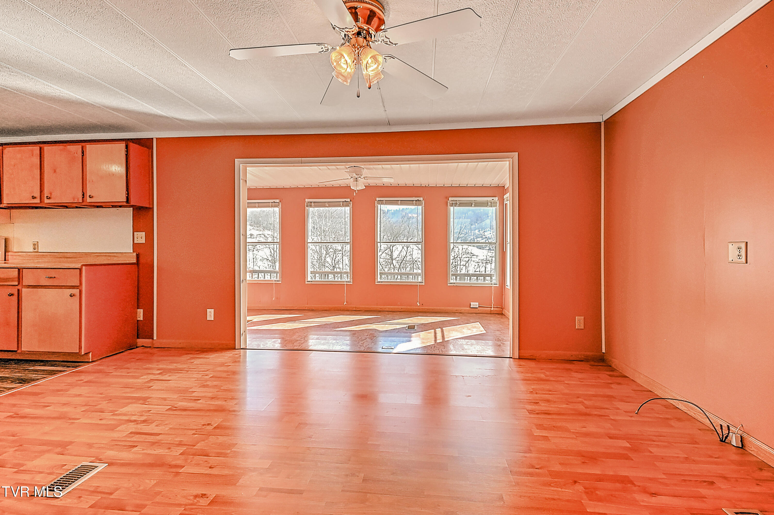 839 Corn Valley Road Lebanon, VA 24266 - Photo 12 of 50 Corn Valley JG-12