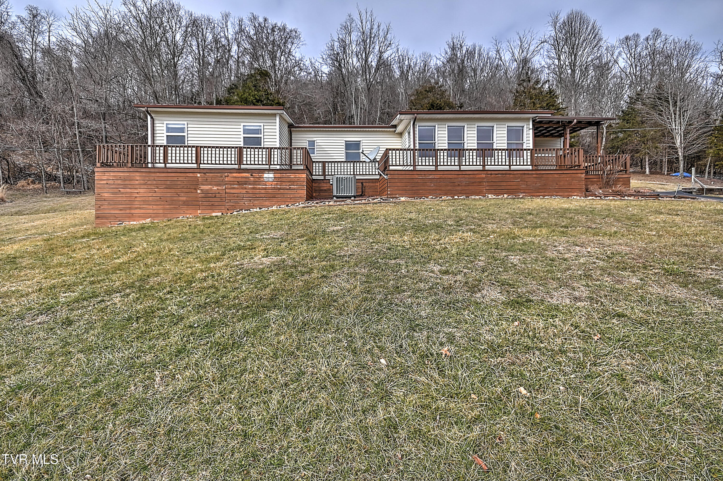 839 Corn Valley Road Lebanon, VA 24266 - Photo 2 of 50 Corn Valley JG-2