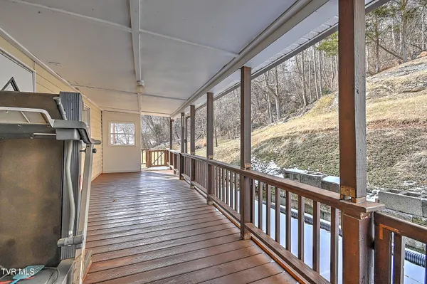 $165,000 | 839 Corn Valley Road, Lebanon, VA 24266