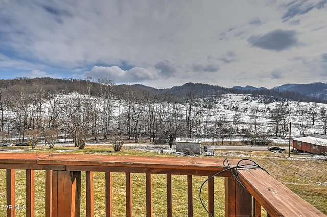 $165,000 | 839 Corn Valley Road, Lebanon, VA 24266