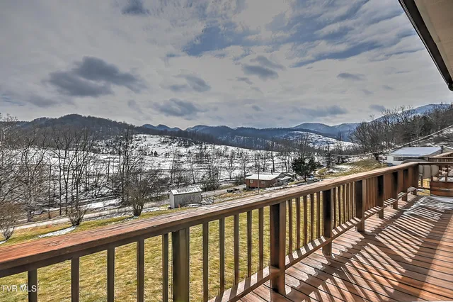 $165,000 | 839 Corn Valley Road, Lebanon, VA 24266