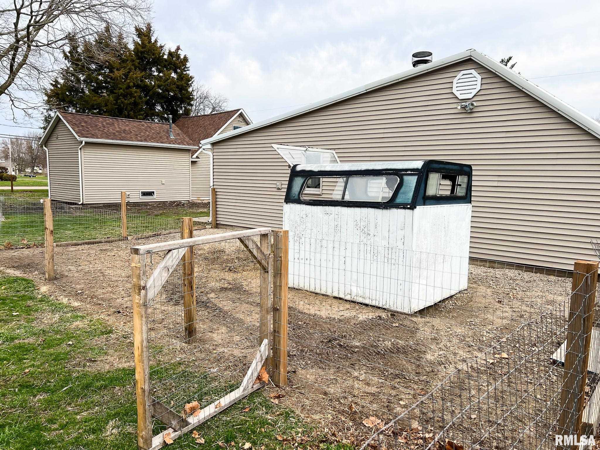 103 North 3rd Street Secor, IL 61771 - Photo 12 of 50