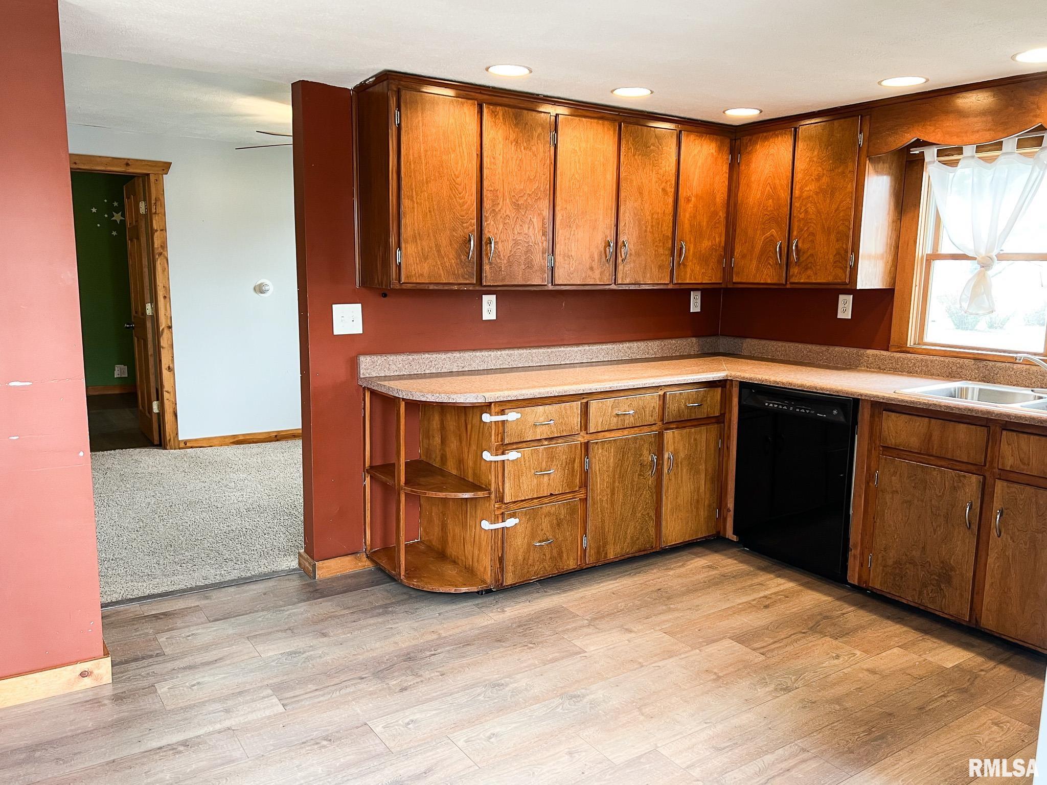 103 North 3rd Street Secor, IL 61771 - Photo 21 of 50