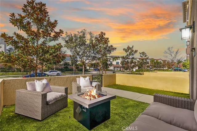 $1,098,000 | 335 Adela, Lake Forest, CA 92630