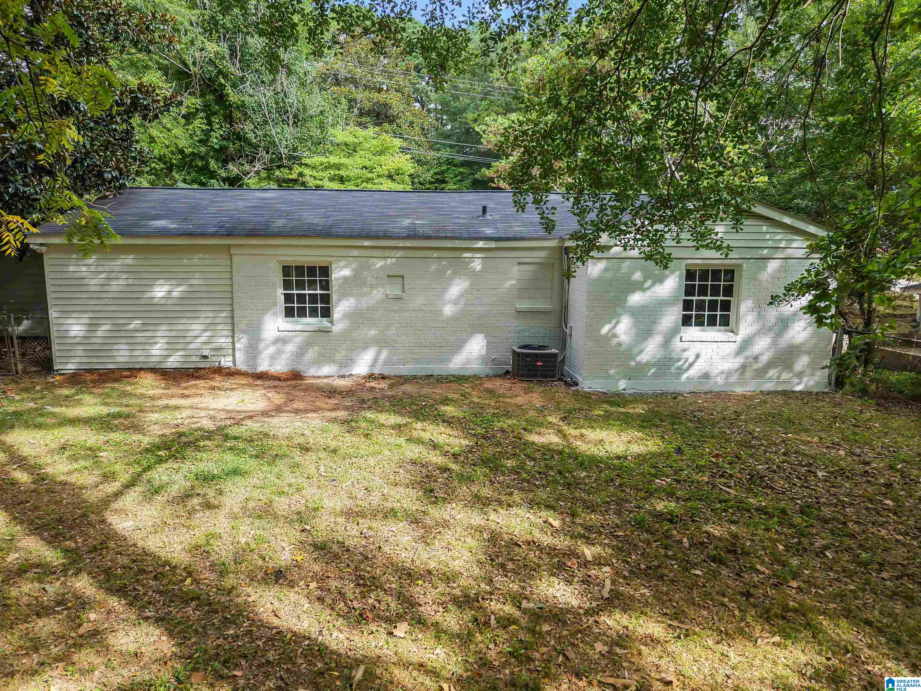 2173 Chapel Hill Road Birmingham, AL 35216 - Photo 8 of 16