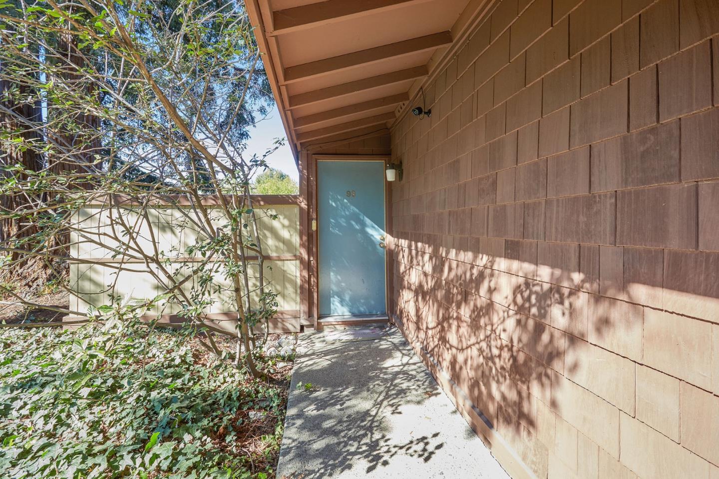 500 West Middlefield Road, Unit 93 Mountain View, CA 94043 - Photo 2 of 29 a view of a small yard