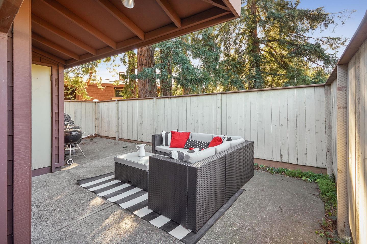 500 West Middlefield Road, Unit 93 Mountain View, CA 94043 - Photo 21 of 29 a view of a backyard with sitting area