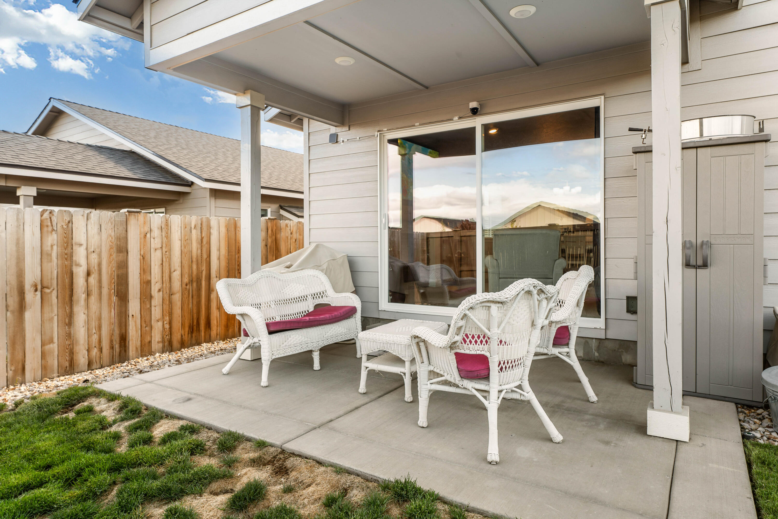 3556 Northwest 10th Street Redmond, OR 97756 - Photo 22 of 23 24-Exterior