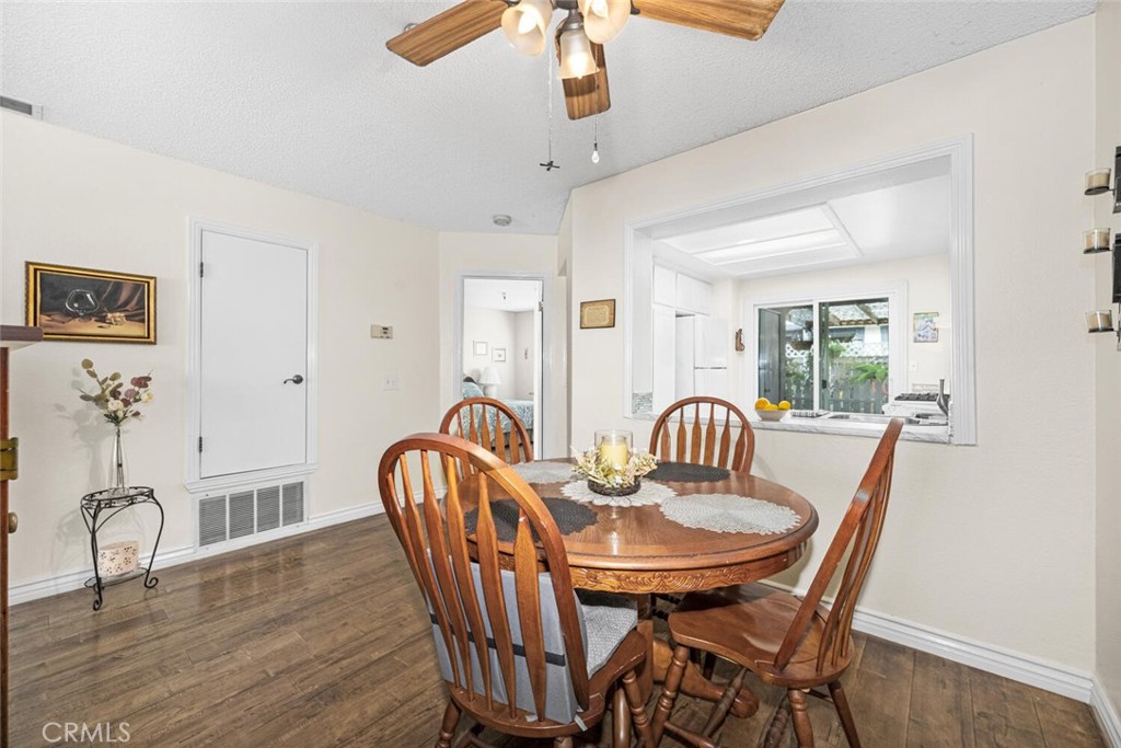 701 South Hayward Street, Unit B Anaheim, CA 92804 - Photo 8 of 31