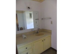 116 Lancer Road Kingsport, TN 37660 - Photo 6 of 19 Bathroom 1