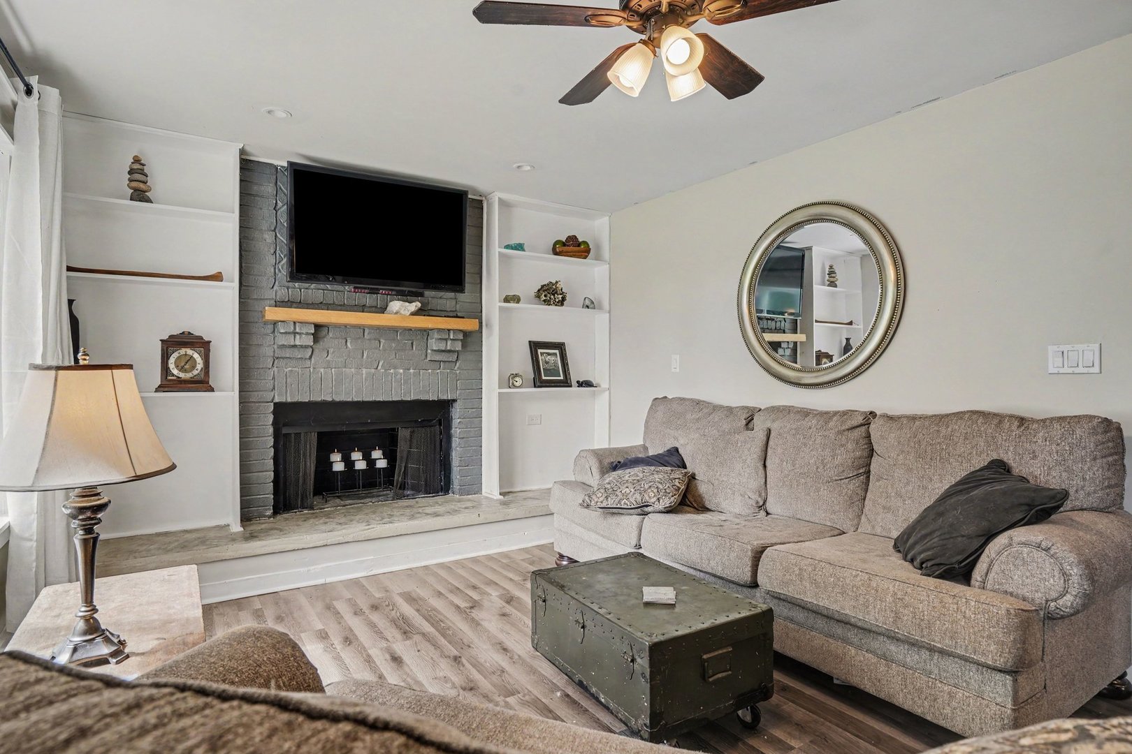 5S254 Radcliff Road Naperville, IL 60563 - Photo 7 of 32