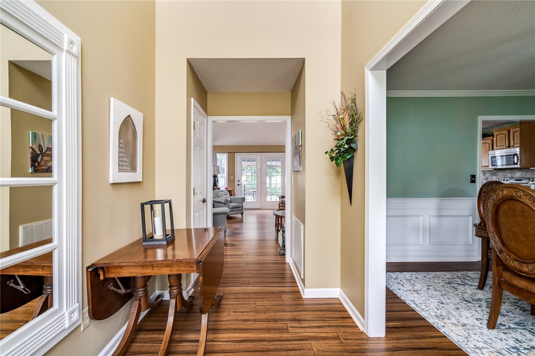 121 Lyndhurst Drive Anderson, SC 29621 - Photo 8 of 42 Gallery Image 8