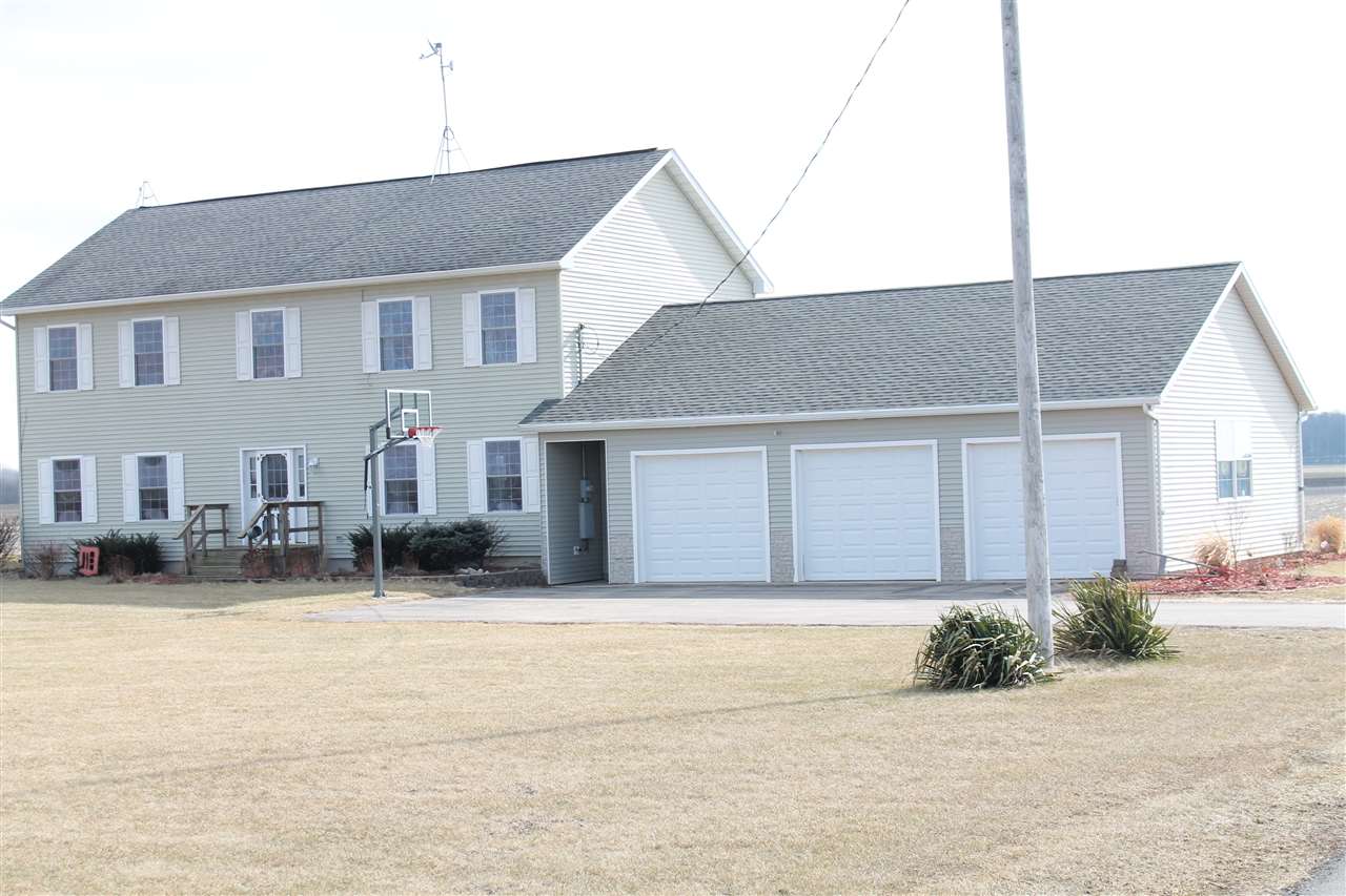 2677 West Humphrey Road Ithaca, MI 48847 - Photo 3 of 49 1842899-2.JPG