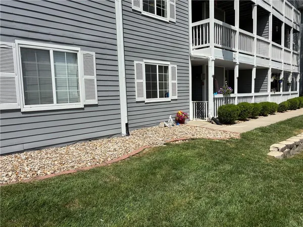 $148,900 | 4009 South Crysler Avenue, Unit 38 2, Independence, MO 64055