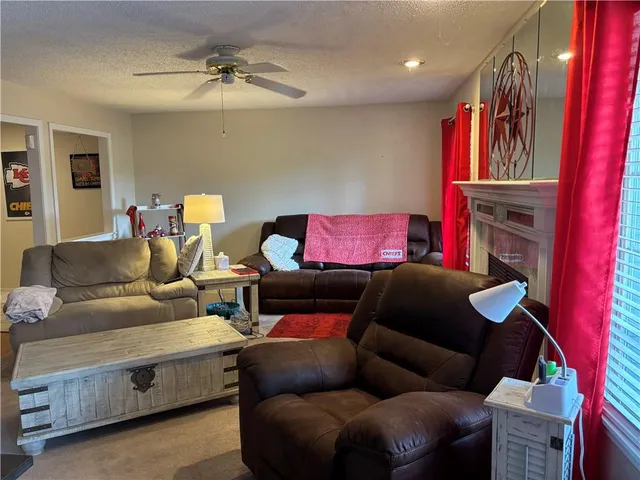 $149,900 | 4009 South Crysler Avenue, Unit 38 2, Independence, MO 64055