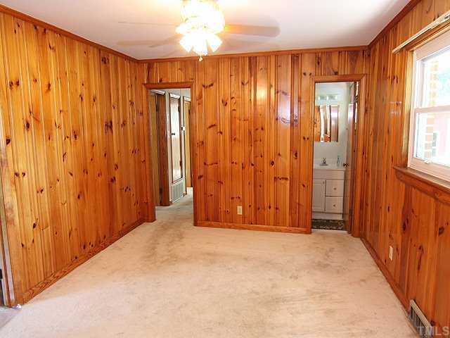 505 Fairfield Road Durham, NC 27704 - Photo 3 of 12 Family Room with access to large deck and fenced yard!