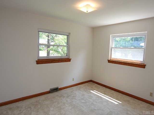 505 Fairfield Road Durham, NC 27704 - Photo 8 of 12 Bedroom, Hardwoods under carpet thru out the home.