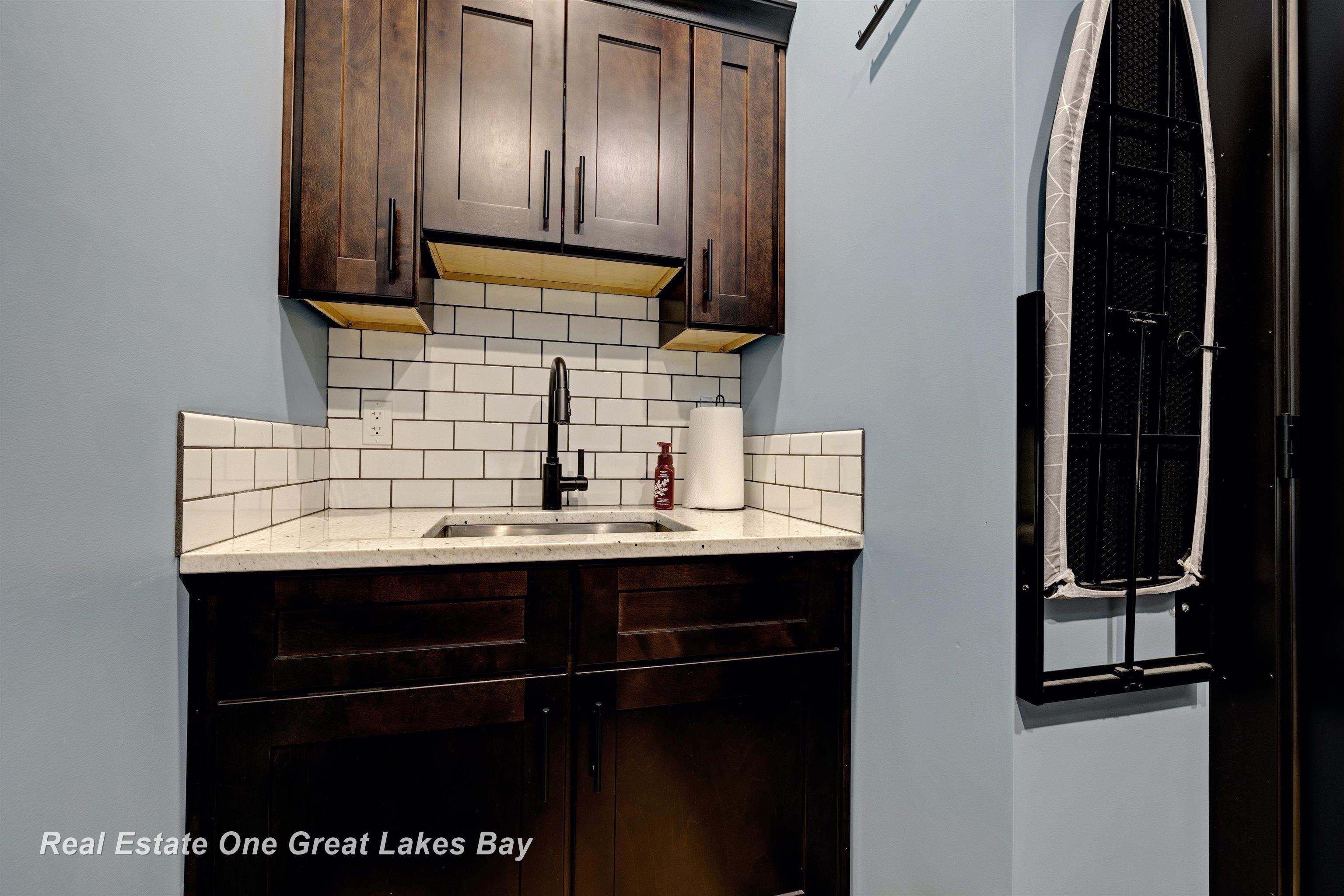 12146 Lakefield Road St. Charles, MI 48655 - Photo 29 of 62 50182700-11f23cd5-149f-42d8-98f6-6e21a2a5e65b.JPG