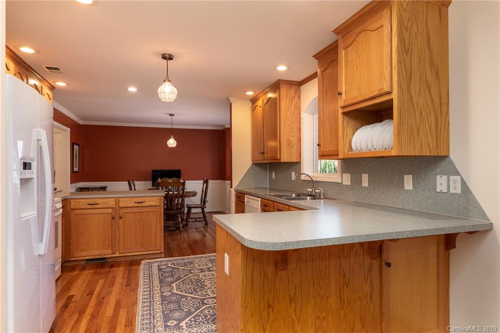1133 Foxberry Road Lincolnton, NC 28092 - Photo 10 of 26 Gallery Image 10