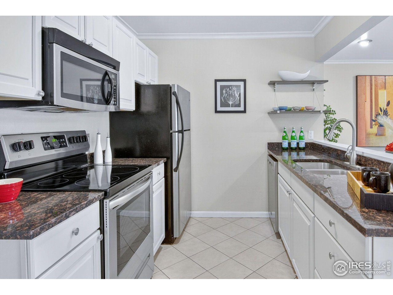1895 Alpine Avenue, Unit 18 Boulder, CO 80304 - Photo 11 of 43 Kitchen