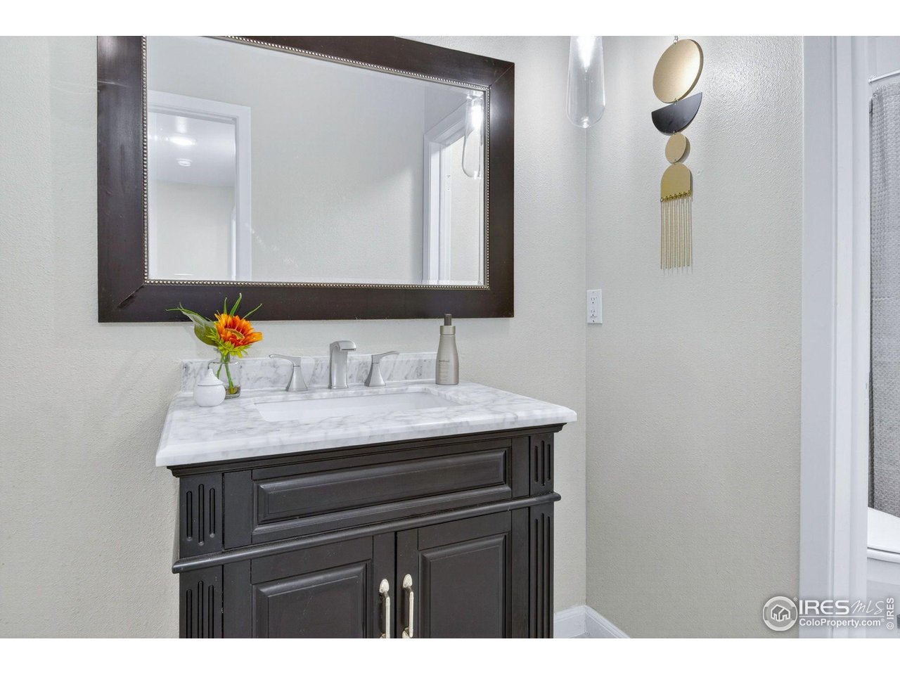 1895 Alpine Avenue, Unit 18 Boulder, CO 80304 - Photo 22 of 42 Full Bath