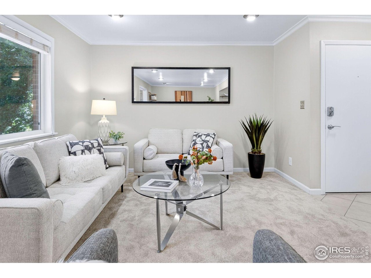 1895 Alpine Avenue, Unit 18 Boulder, CO 80304 - Photo 5 of 43 Bright and Open Living Area