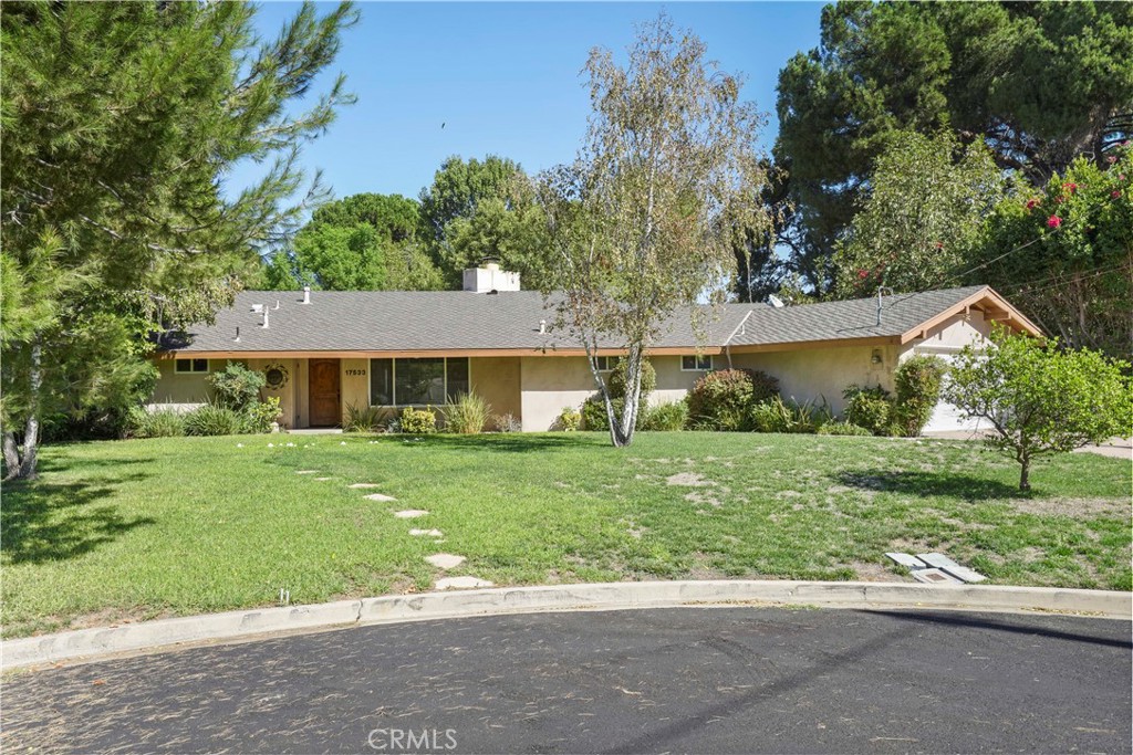 17533 Dearborn Street Northridge, CA 91325 - Photo 1 of 31