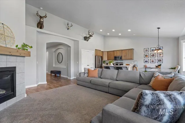 $515,000 | 20689 North Glenisla Avenue, Boise, ID 83714