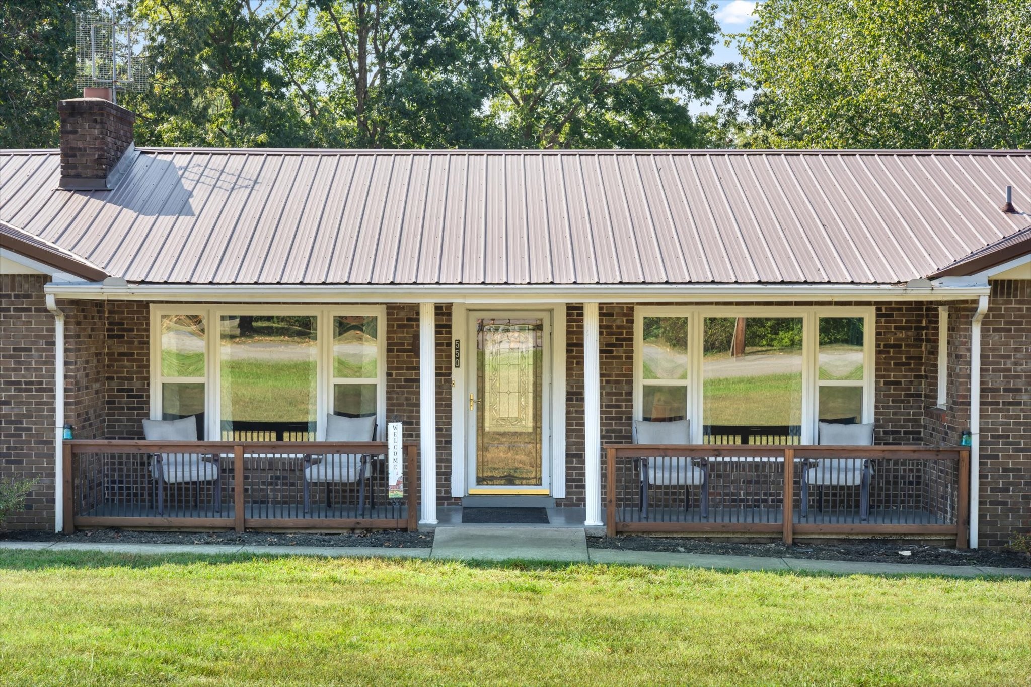 550 Lakeview Court Tennessee Ridge, TN 37178 - Photo 6 of 55