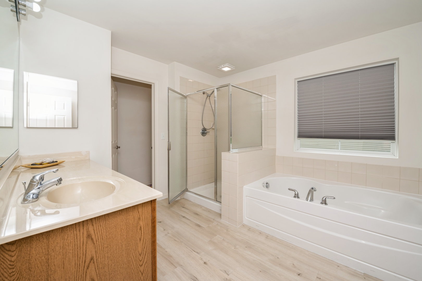 646 Grand Canyon Circle Crystal Lake, IL 60014 - Photo 8 of 14