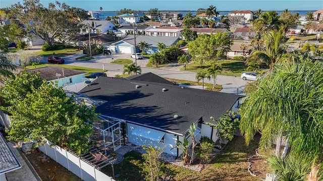 $3,400 | 2161 Edythe Drive, Dunedin, FL 34698