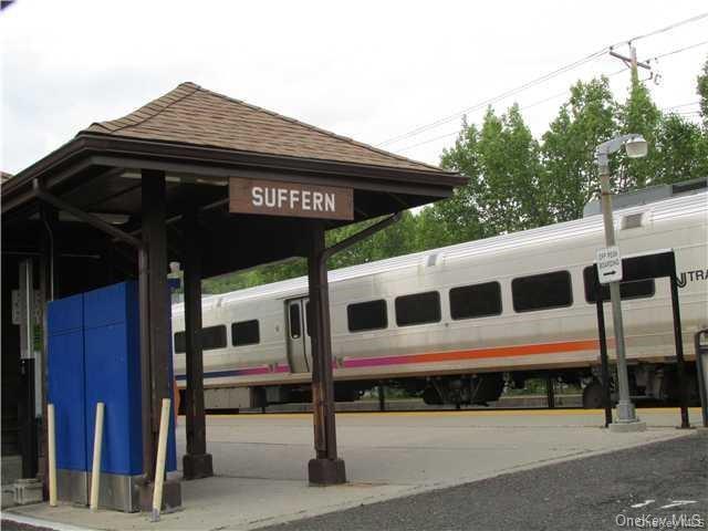 4 Sylvan Way Suffern, NY 10901 - Photo 36 of 39