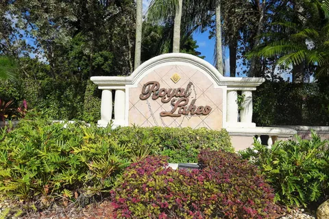 $566,000 | 5891 Royal Isles Boulevard, Boynton Beach, FL 33437