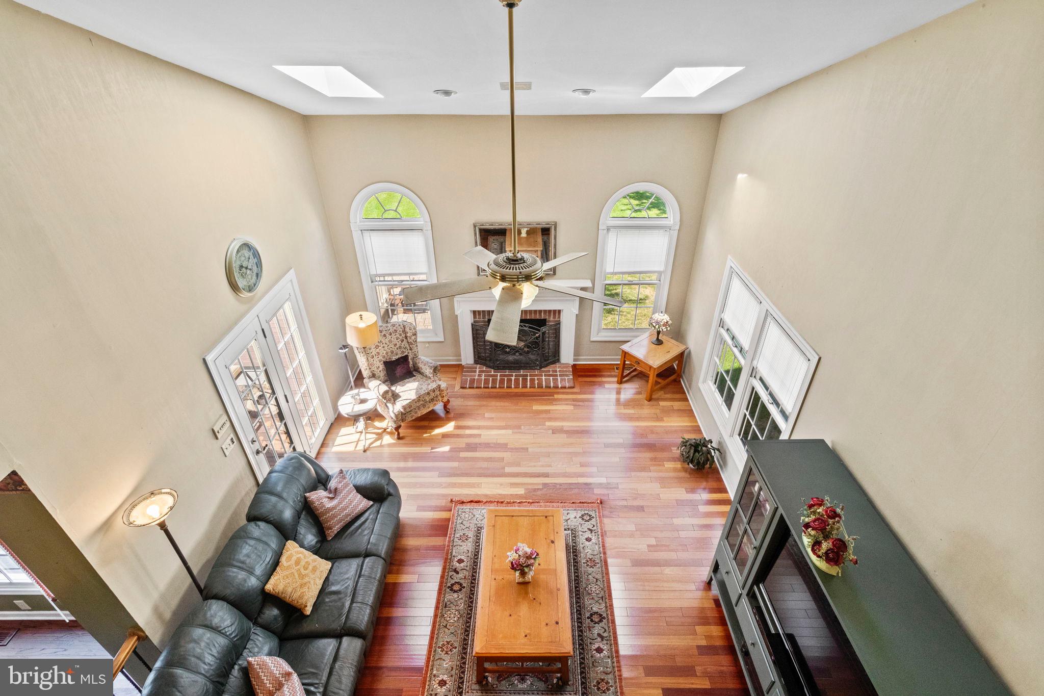 15 Byron Drive Mount Laurel, NJ 08054 - Photo 15 of 60 a living room with furniture