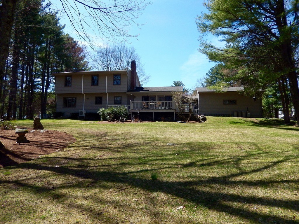 6 Regis Road Andover, MA 01810 - Photo 4 of 30