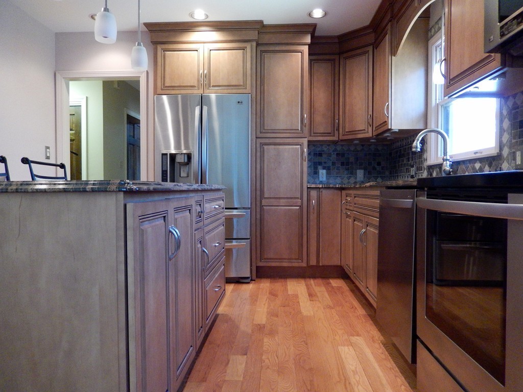 6 Regis Road Andover, MA 01810 - Photo 7 of 30