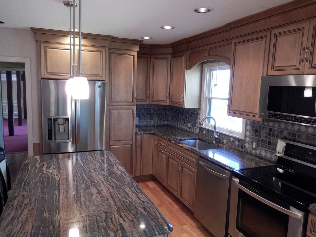 6 Regis Road Andover, MA 01810 - Photo 8 of 30